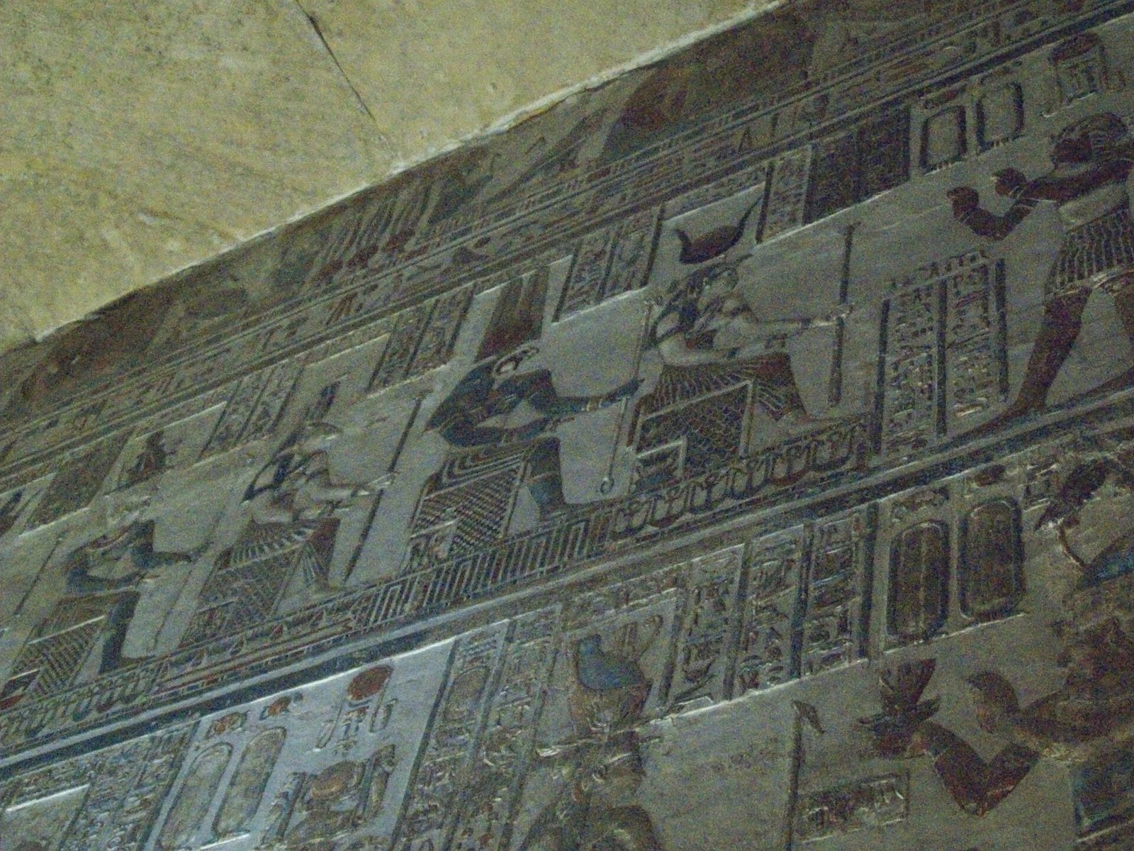 Dendera: ceiling and roof
